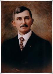 1919 Robert J. Travis